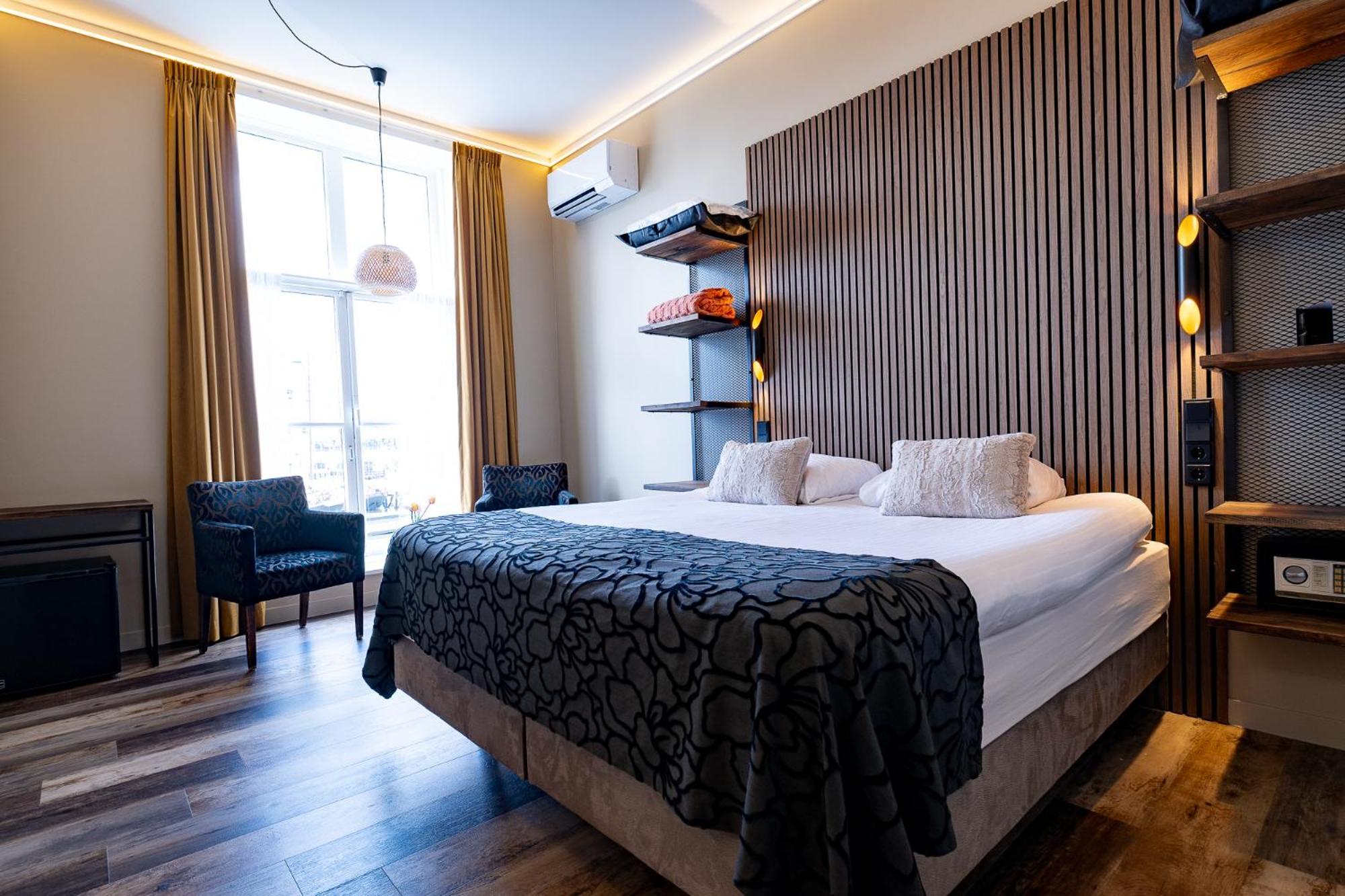 Hotel Zeezicht Harlingen Esterno foto