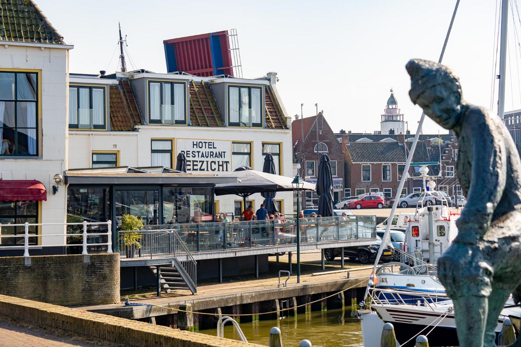 Hotel Zeezicht Harlingen Esterno foto