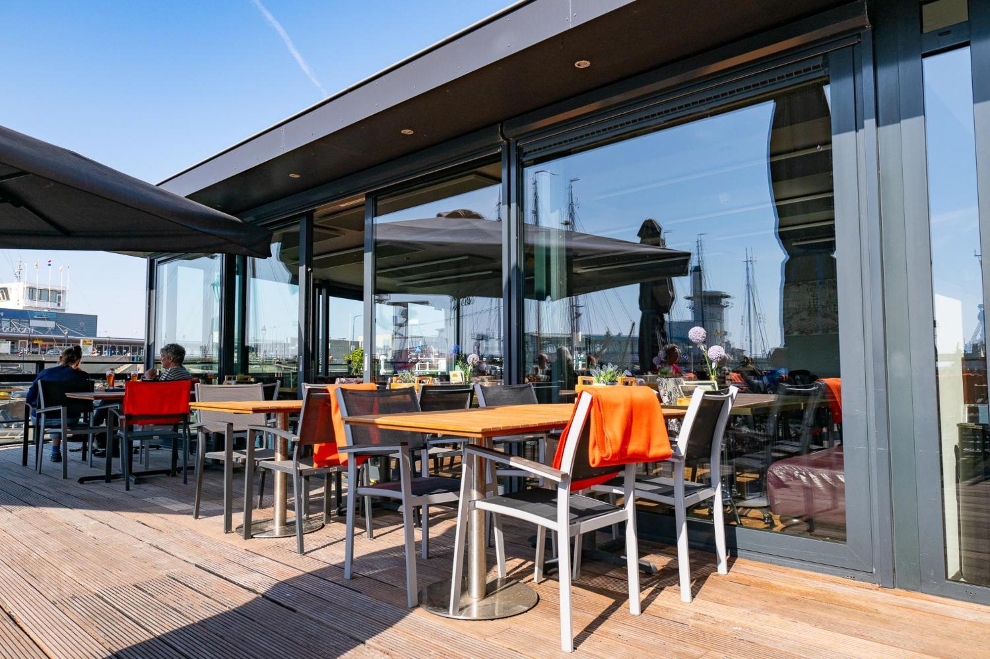 Hotel Zeezicht Harlingen Esterno foto